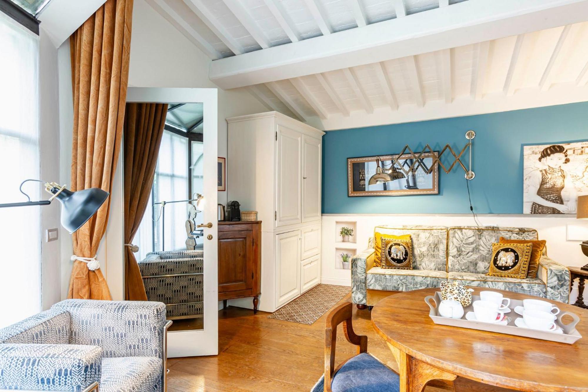 Guesthost - Le Serre Di Galileo Apartment