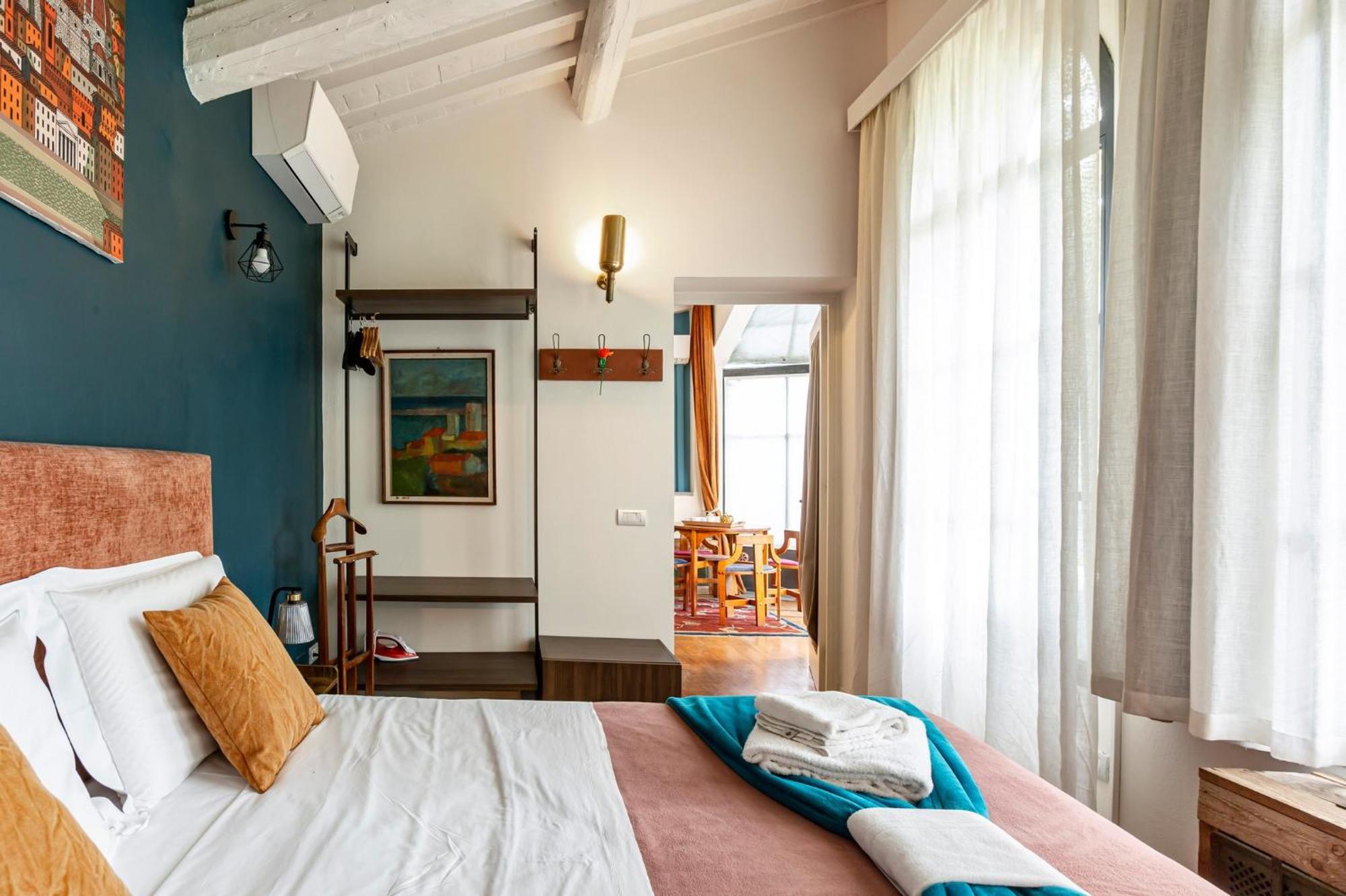 Guesthost - Le Serre Di Galileo Apartment *